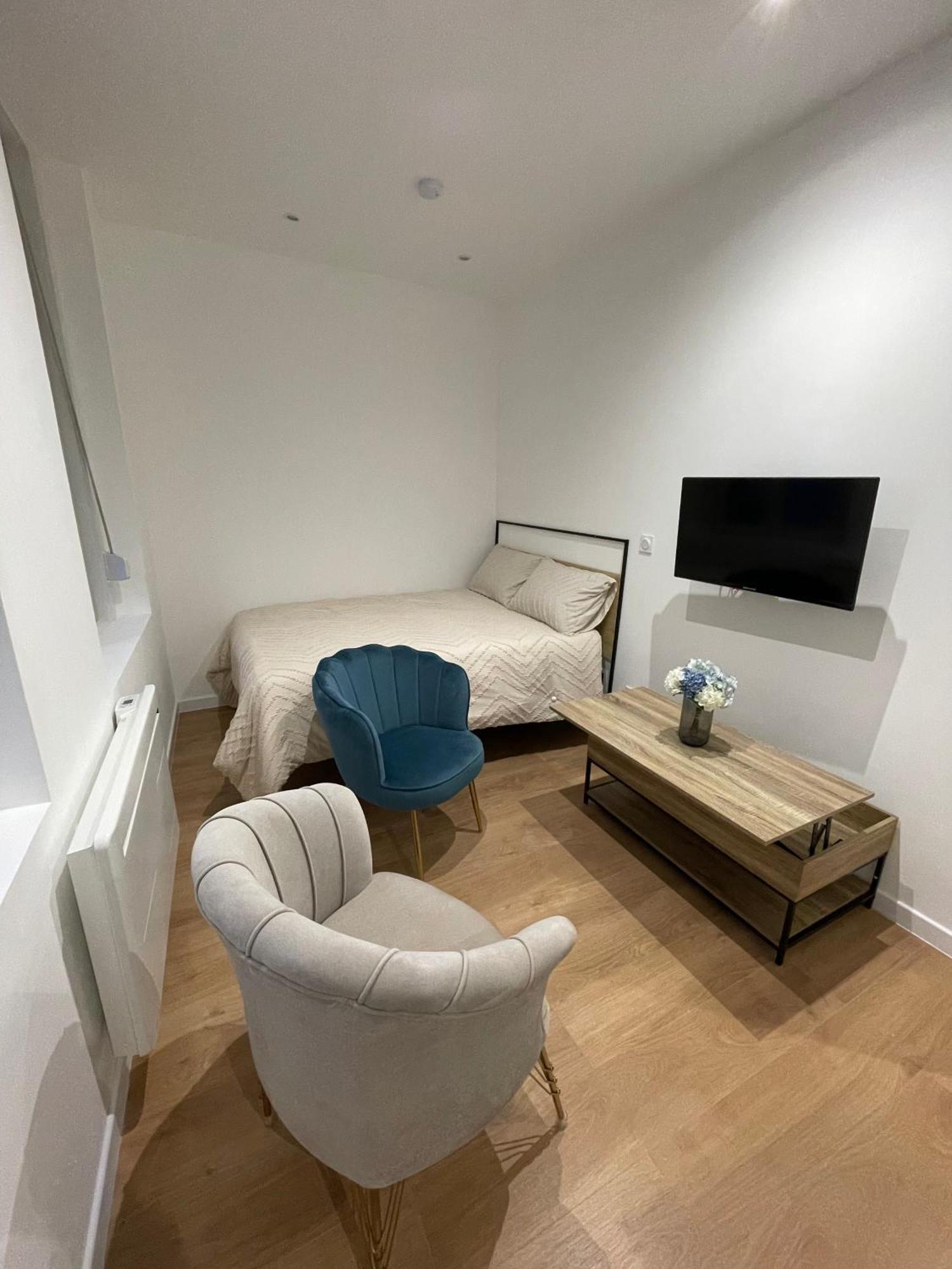 Edenly Stay Saint-Quentin  Bagian luar foto